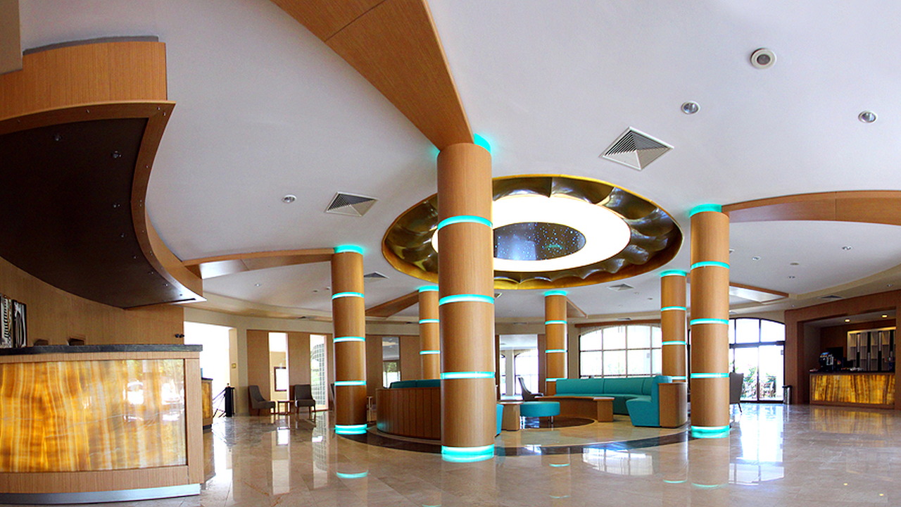 Cande Onura Holiday Village
