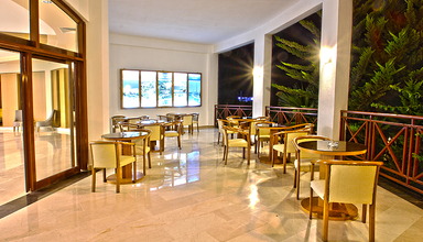 Cande Onura Holiday Village