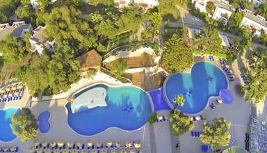 Cande Onura Holiday Village