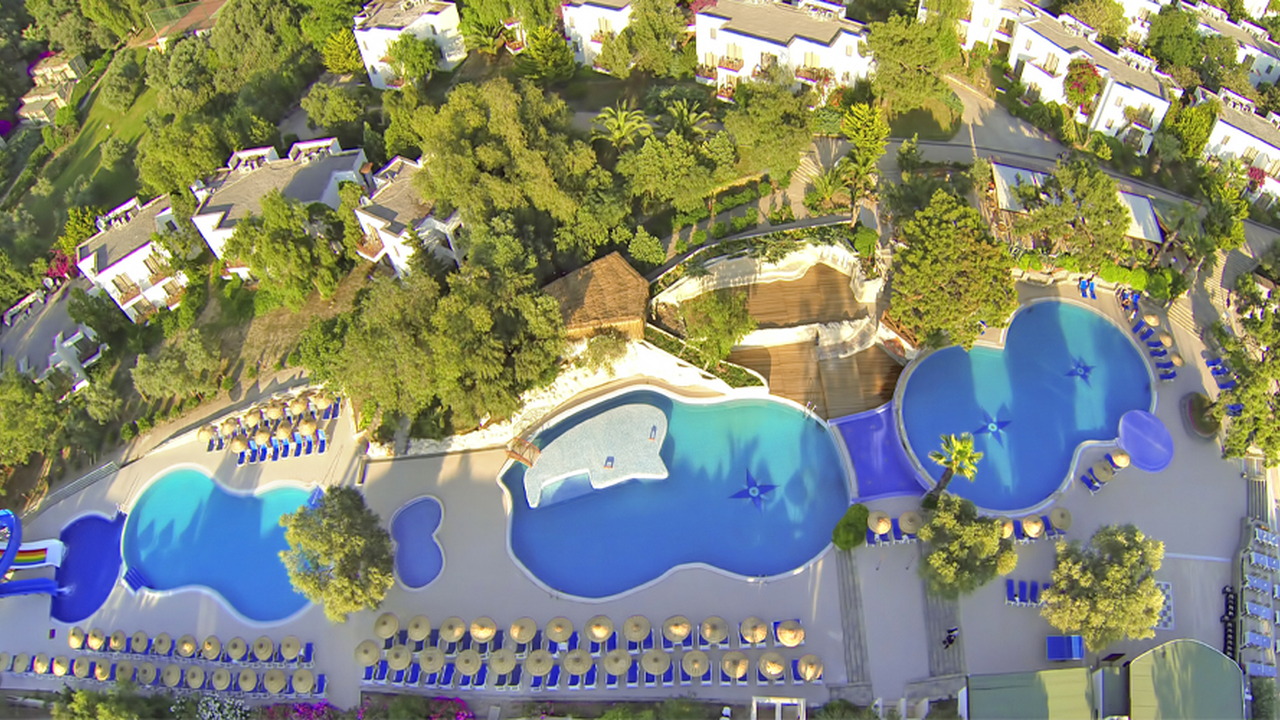 Cande Onura Holiday Village