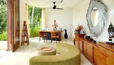 Candi Beach Resort & Spa