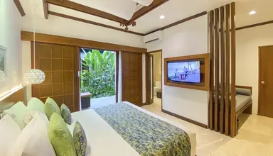 Candi Beach Resort & Spa