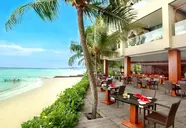Candi Beach Resort & Spa
