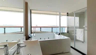Cape Dara Resort
