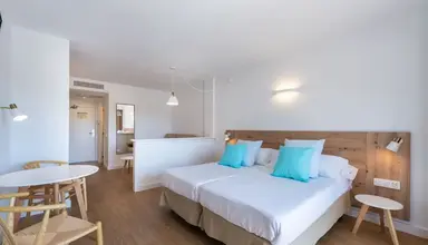 Caprice Isabel Aparthotel