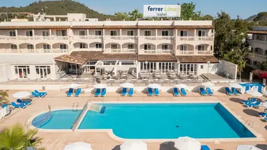 Caprice Isabel Aparthotel