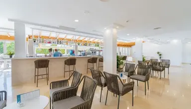 Caprice Isabel Aparthotel