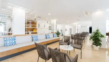 Caprice Isabel Aparthotel