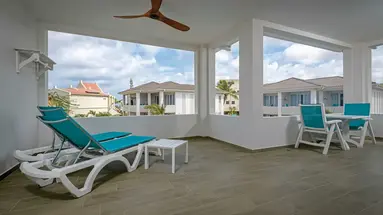 Captain Don's Habitat