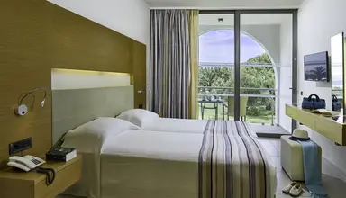 Caravia Beach & Bungalows