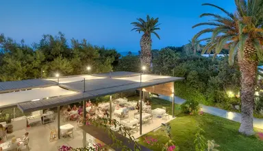 Caravia Beach & Bungalows