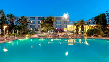 Caravia Beach & Bungalows