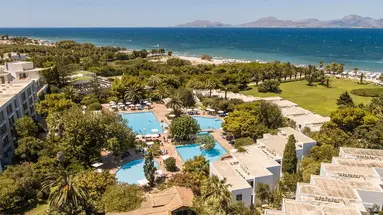 Caravia Beach & Bungalows