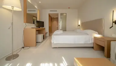 Caravia Beach & Bungalows
