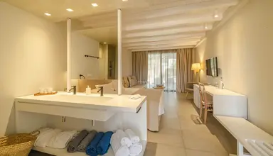 Caravia Beach & Bungalows