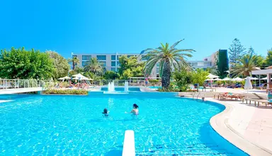 Caravia Beach & Bungalows
