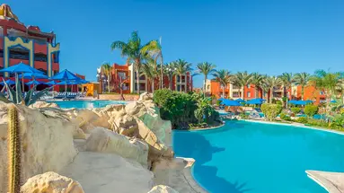 Cardina Resort by Sunrise