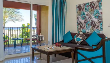 Cardina Resort by Sunrise