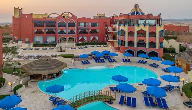 Cardina Resort by Sunrise
