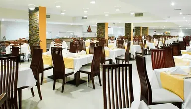 Cardina Resort by Sunrise