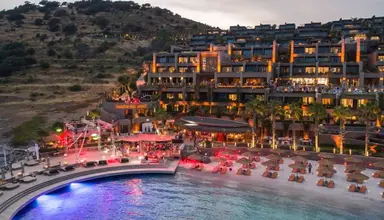 Caresse A Luxury Collection Resort & Spa