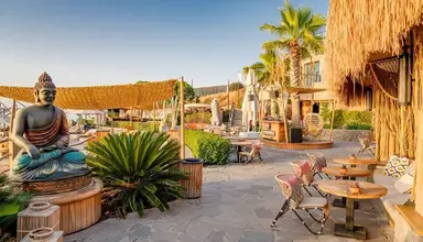 Caresse A Luxury Collection Resort & Spa