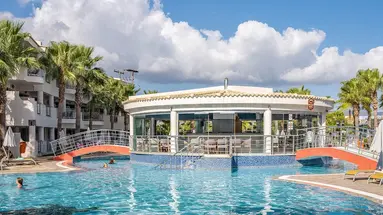 Caretta Beach Holiday Village