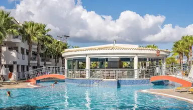 Caretta Beach Holiday Village