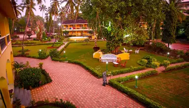 Carina Beach Resort