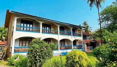 Carina Beach Resort