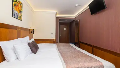 Carlton Budapest