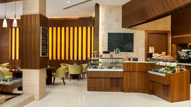 Carlton Downtown Hotel