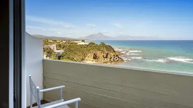 Carlton Riviera