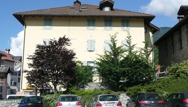 Carola