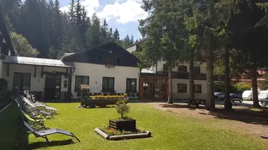Casa Alpina (Dobbiaco)