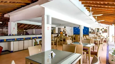 Casa Blanca Beach Resort