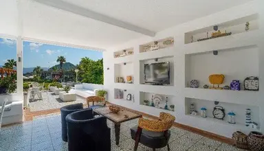 Casa & Blanca Boutique