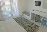 Casa & Blanca Boutique
