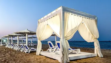 Casa Blue Luxury Resort