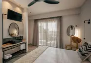 Casa D' Oro Suites