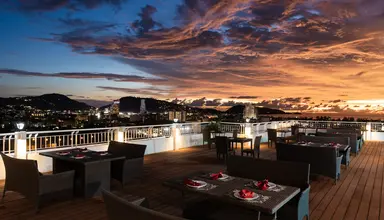 Casa del M Resort & Spa