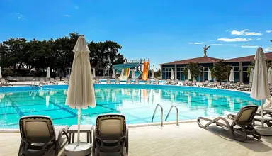 Casa Fora Beach Resort