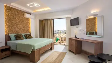 Casa Lyristis