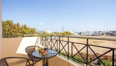 Casa Lyristis