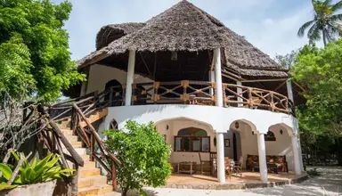 Casa Umoja