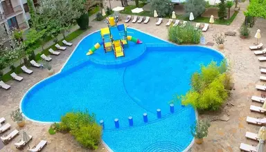 Cascadas Family Resort