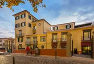 Castanheiro Boutique