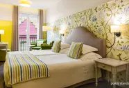 Castanheiro Boutique