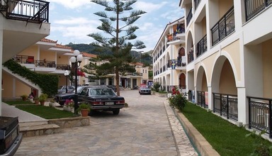 Castello Beach  (Argassi)