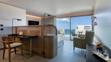 Castello Boutique Suites By The Sea